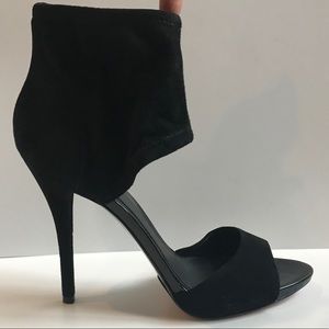 B Brian Atwood Correns Black Suede Heel